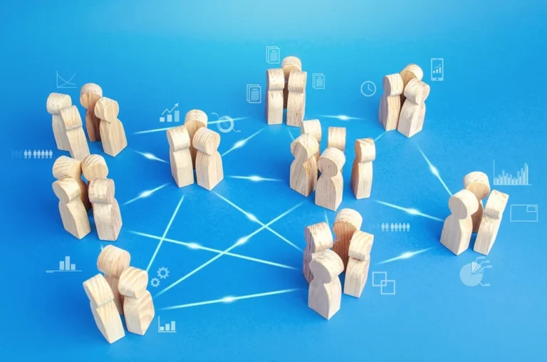 Top 8 benefits of hiring via professional staffing companies