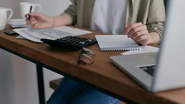 Companies battle high churn with commitment clauses for junior staff